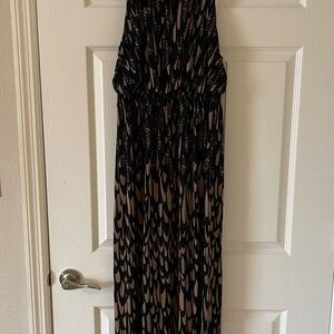 Elegant Black and Tan Maxi Dress
